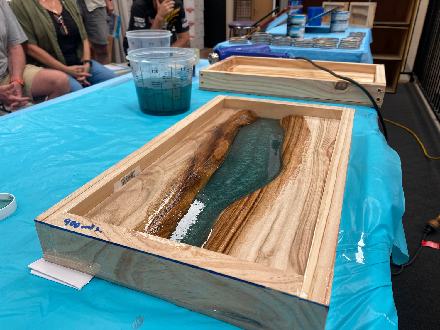 Liquid Glass Epoxy Resin Crockers Paint & Wallpaper